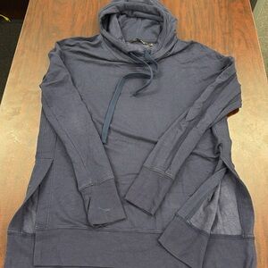 Athleta mid weight tunic size small